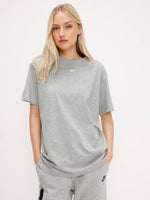 T-shirt Nike Sportswear Club